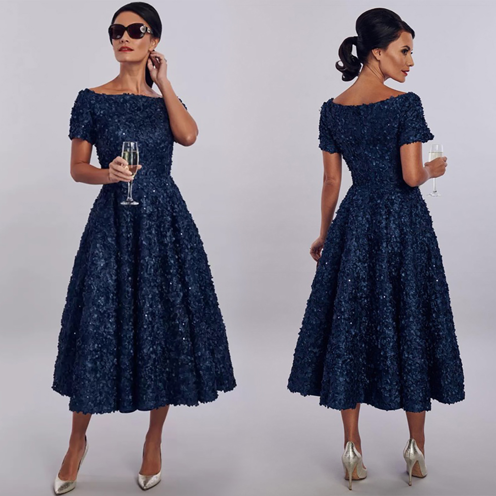 Mother's Dresses Prom Party Gown For Weddings Formal New Custom Plus Size Zipper A Line Bateau With Short Sleeves Sequined Tea-Length 3D Floral Appliques
Mother's Dresses Prom Party Gown For Weddings Formal New Custom Plus Size Zipper A Line Bateau With Short Sleeves Sequined Tea-Length 3D Floral Appliques