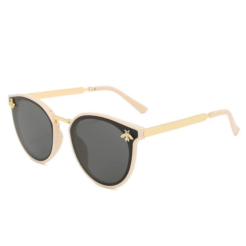 Luxury brands sunglasses Fashion multicolor classic Women Mens glasses Driving sport shading trend Quality
Luxury brands sunglasses Fashion multicolor classic Women Mens glasses Driving sport shading trend Quality