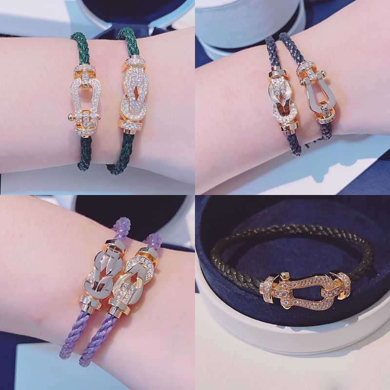 Designer freds Bracelet Jewelry CNC horseshoe buckle bracelet for women's 21 year new style hand rope knitting rope large gold 18K rose gold couple
Designer freds Bracelet Jewelry CNC horseshoe buckle bracelet for women's 21 year new style hand rope knitting rope large gold 18K rose gold couple