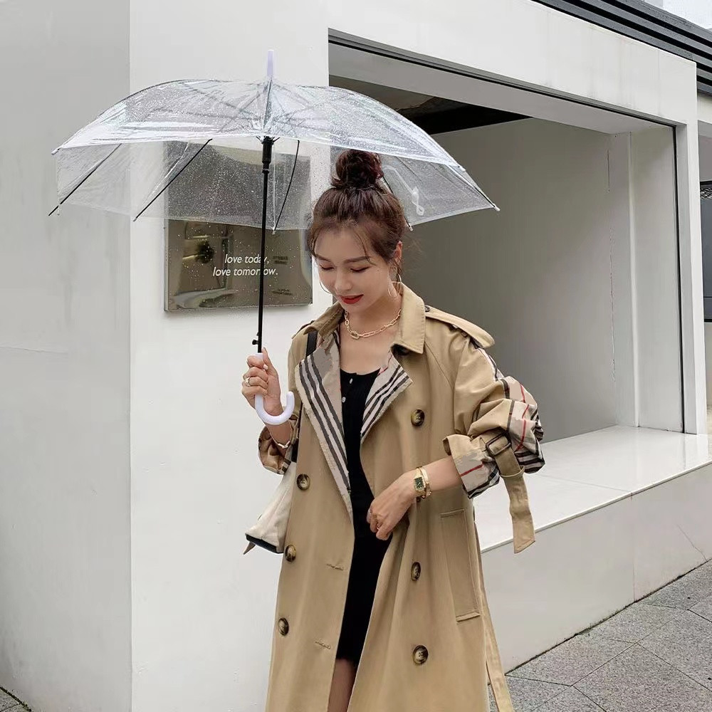Designer High-quality New Khaki Checked Patchwork Trench Coat Fashion Mid-length England Style Loose Trench Coat 
Designer High-quality New Khaki Checked Patchwork Trench Coat Fashion Mid-length England Style Loose Trench Coat