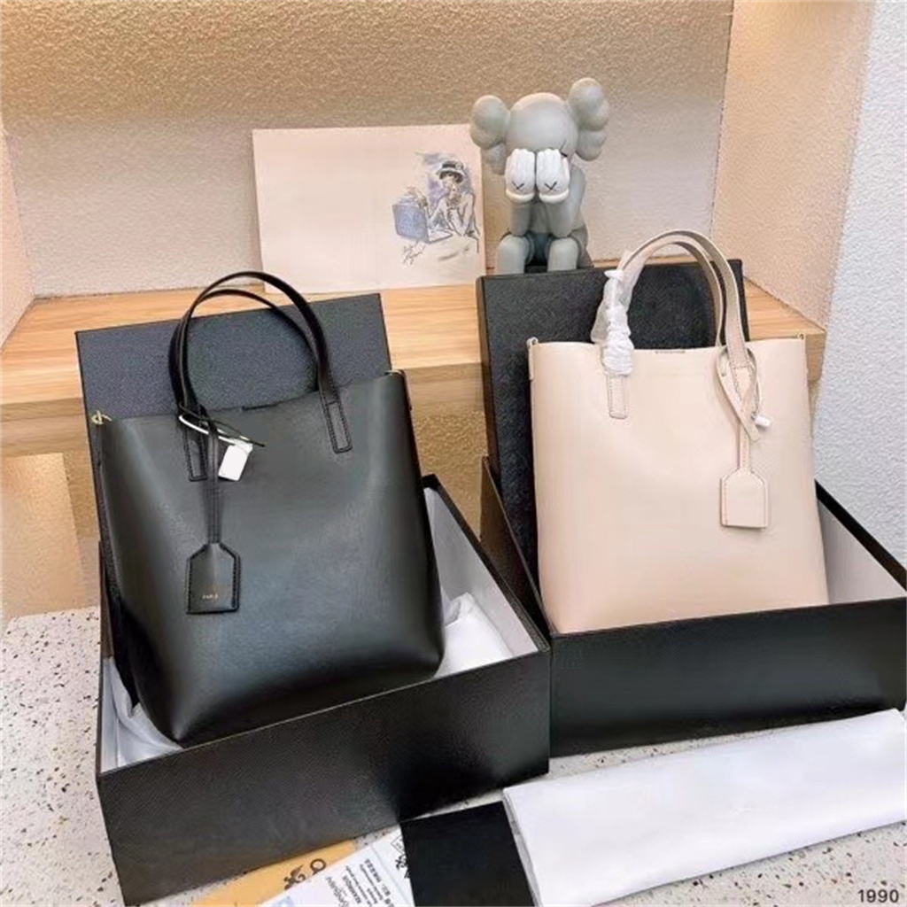 Women Tote Bag Designer bags wallet Fashion Totes Leather messenger shoulder handbag Women Cross Body Bags High Capacity Composite Shopping bag, Package
Women Tote Bag Designer bags wallet Fashion Totes Leather messenger shoulder handbag Women Cross Body Bags High Capacity Composite Shopping bag, Package