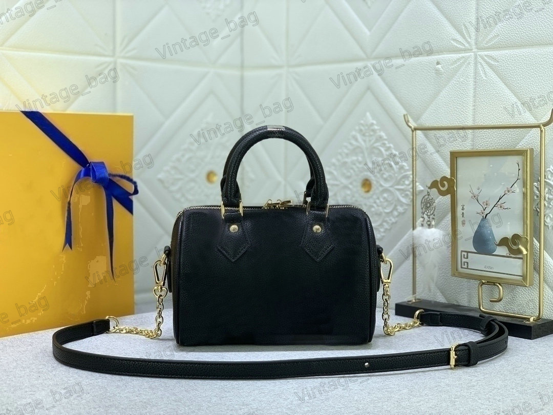 Speedy 20 Bandouliere Boston Bag Handbag Padlock Monograms Embossed Stylish Women Pochette Shoulder Crossbody Bags Handles Adjustable Strap M46397 M46575 M58953
Speedy 20 Bandouliere Boston Bag Handbag Padlock Monograms Embossed Stylish Women Pochette Shoulder Crossbody Bags Handles Adjustable Strap M46397 M46575 M58953