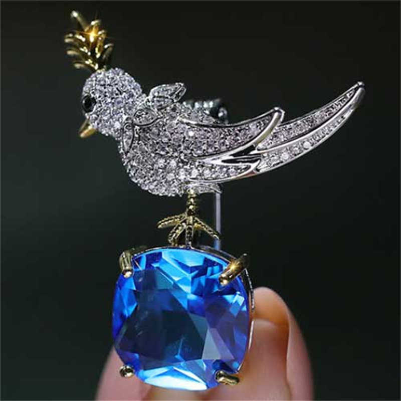 Pins Brooches Exquisite High-grade Female Brooch Bird on e Crystal Stone Pin Anti Slip Cardigan Suit Bule Temperament Brooch TrendL230315