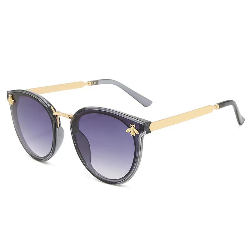 Quality sunglasses Fashion multicolor classic Women Mens glasses Driving sport shading trend
Quality sunglasses Fashion multicolor classic Women Mens glasses Driving sport shading trend
