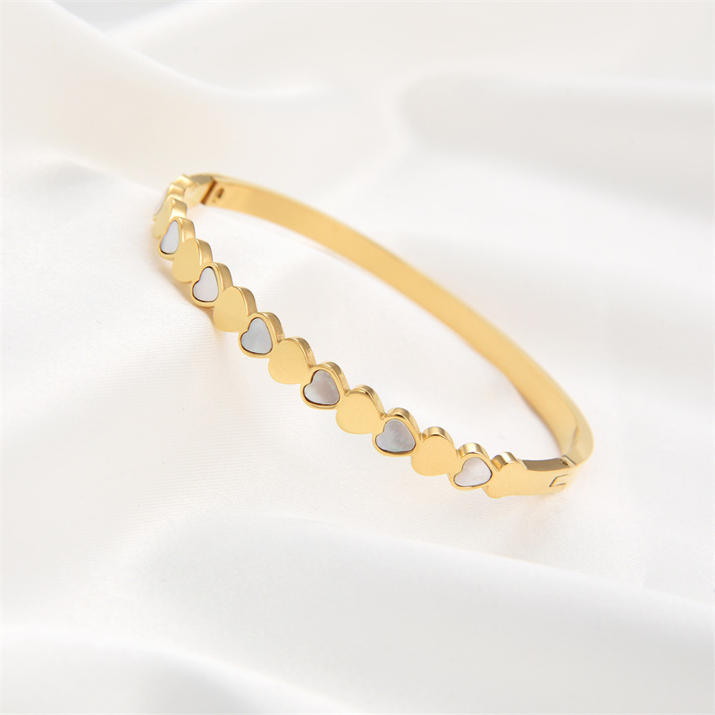 Classic White Shell Heart Bangle Bracelet Stainless Steel Jewelry for Gift