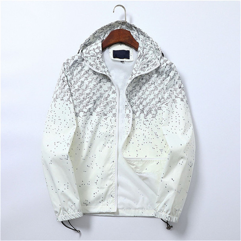 2023 Fashion Mens Designer Jacket Coat Caps Winter Autumn Striped Baseball Slim Stylist Men Women Windbreaker Outerwear Zipper Hoodies Jackets Coats
2023 Fashion Mens Designer Jacket Coat Caps Winter Autumn Striped Baseball Slim Stylist Men Women Windbreaker Outerwear Zipper Hoodies Jackets Coats