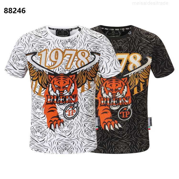 Luxury Philippuep lein Trendy Philippuepe Pulan Pp Men's T-shirt Skull Drill Short Sleeve Desigers CHIP, White
Luxury Philippuep lein Trendy Philippuepe Pulan Pp Men's T-shirt Skull Drill Short Sleeve Desigers CHIP, White