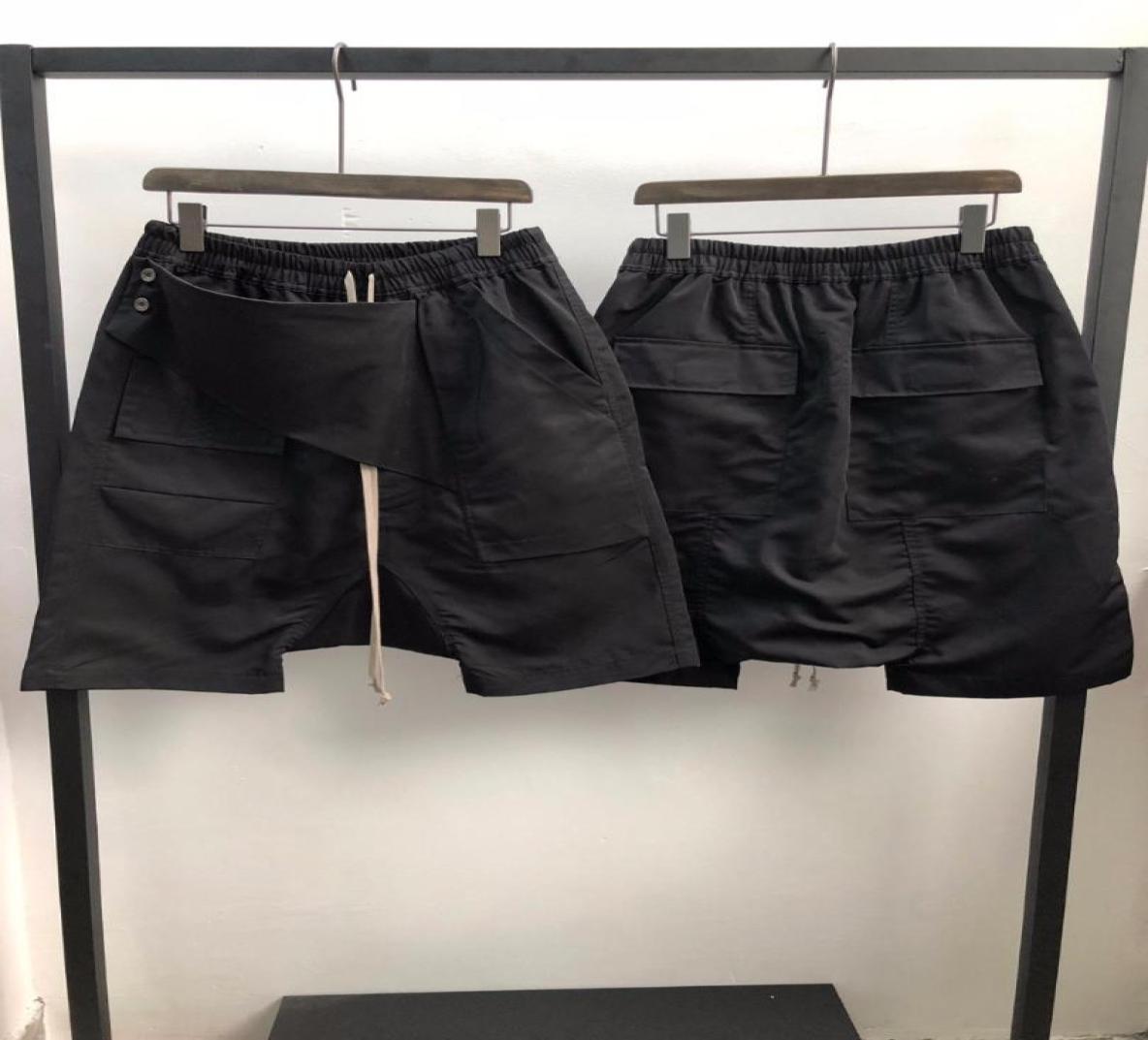 19ss Owen Seak Men Casual Short Harem Gothic Style Men039s Clothing Sweatpants Summer Women Loose Black Short Size XL1377841
19ss Owen Seak Men Casual Short Harem Gothic Style Men039s Clothing Sweatpants Summer Women Loose Black Short Size XL1377841