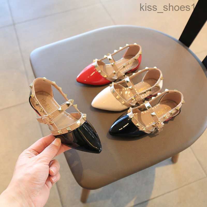 Girls Shoes Rivets Sandals Patent Leather Dress Shoes for Kids Baby Children Pointed Toe Sandal Slip on Beach Shoes Toddlers, Beige
Girls Shoes Rivets Sandals Patent Leather Dress Shoes for Kids Baby Children Pointed Toe Sandal Slip on Beach Shoes Toddlers, Beige
