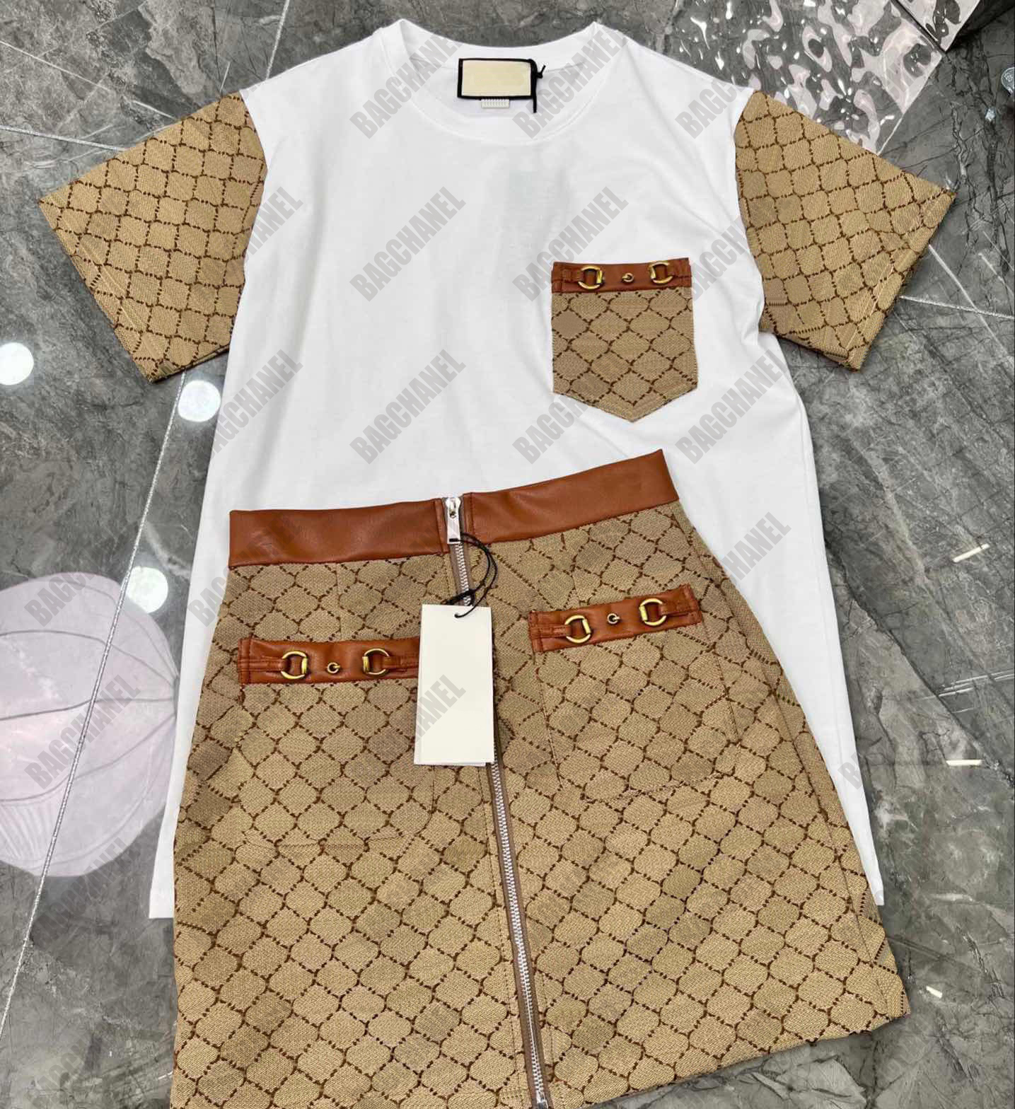 Women's Two Piece Dress Designer suit skirt classic double-letter print tracksuits fashion summer t-shirt skirt two-piece set S, White1
Women's Two Piece Dress Designer suit skirt classic double-letter print tracksuits fashion summer t-shirt skirt two-piece set S, White1