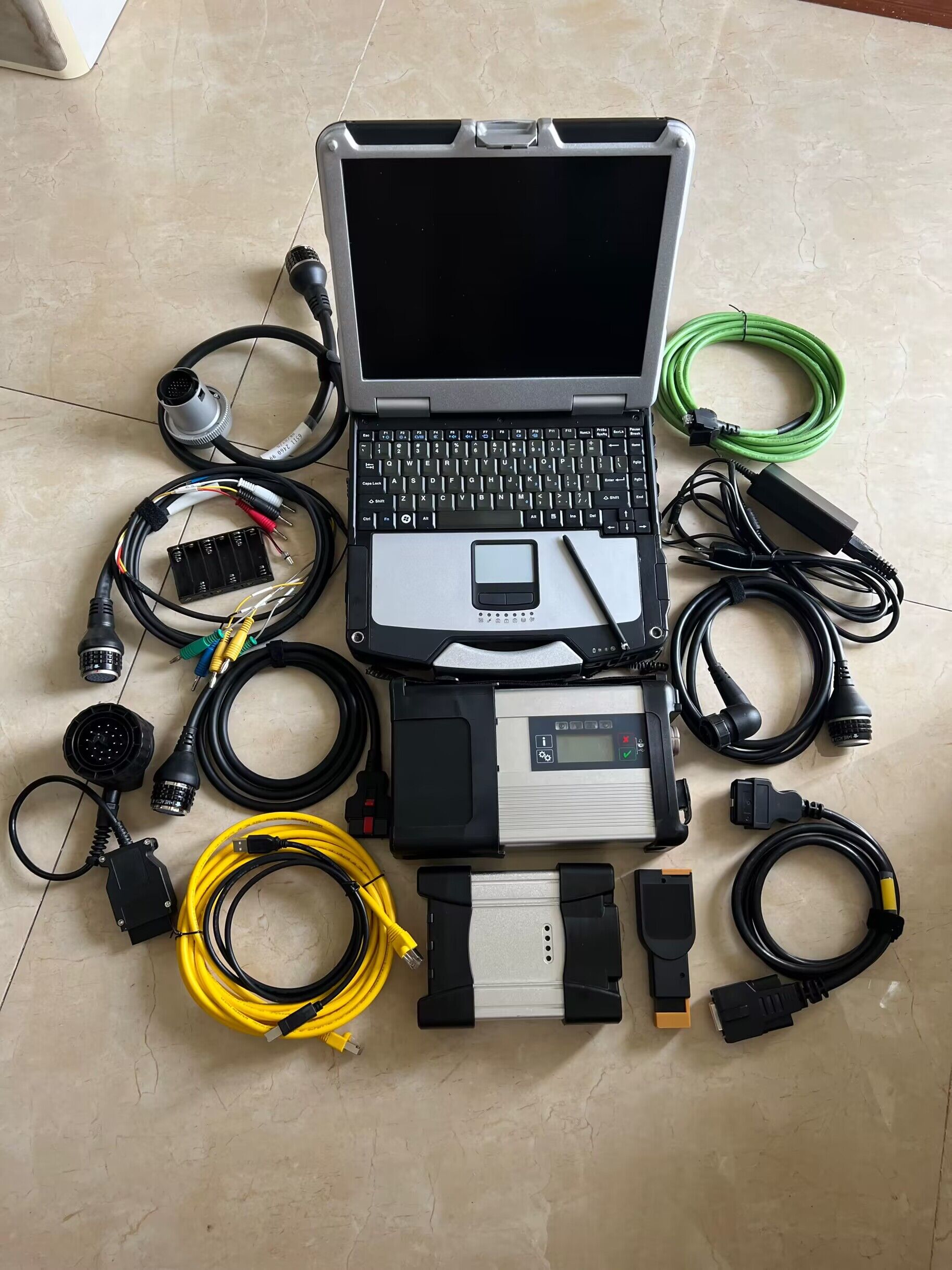2in1 Auto Diagnosis Tools MB Star C5 and Icom Next FOR BMW with Software in 2TB HDD with Used Laptop CF31 I5 8G Ready use
2in1 Auto Diagnosis Tools MB Star C5 and Icom Next FOR BMW with Software in 2TB HDD with Used Laptop CF31 I5 8G Ready use