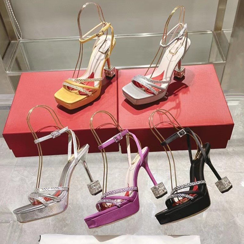 Square Head Crystal High Heel Sandals Women Big Square Buckle Suede Sandals Summer Ladies Runway Party Dress Shoes35-40 size 10.5CM High Heel, Dark brownbox
Square Head Crystal High Heel Sandals Women Big Square Buckle Suede Sandals Summer Ladies Runway Party Dress Shoes35-40 size 10.5CM High Heel, Dark brownbox