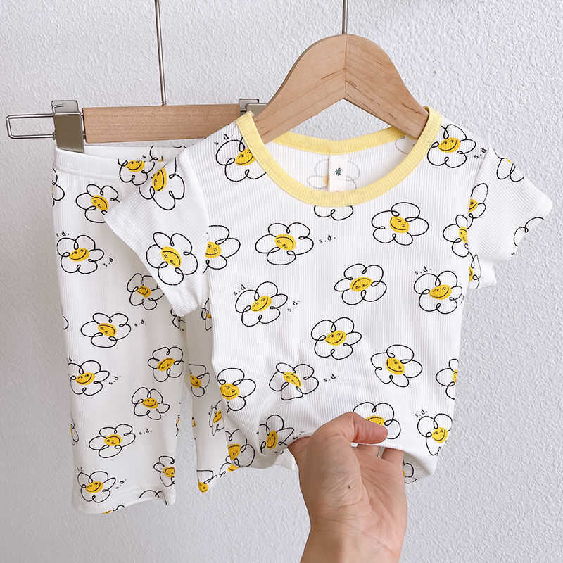 Clothing Sets Floral Short Sleeve Tshirts Home Clothes pcs Babies Girls Summer Thin Pajamas Full Print Loose Soft Suits TeesCropped Trousers P, Beige
Clothing Sets Floral Short Sleeve Tshirts Home Clothes pcs Babies Girls Summer Thin Pajamas Full Print Loose Soft Suits TeesCropped Trousers P, Beige