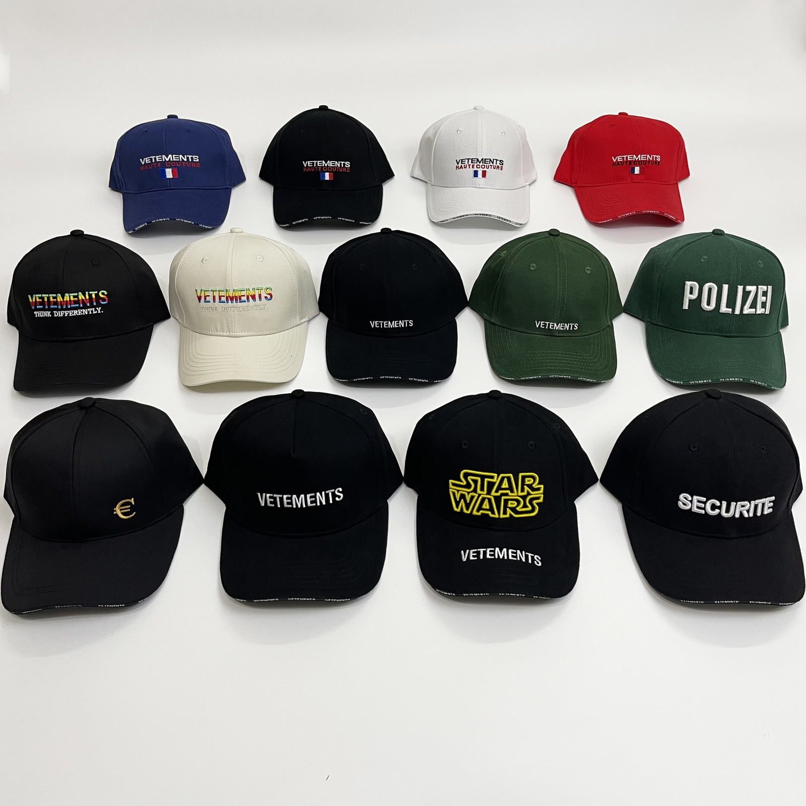 Wide Brim Hats Bucket Good Quality White Vetements Fashion Baseball Cap Men 1 1 Women Embroidery VTM Caps Selling 230314
Wide Brim Hats Bucket Good Quality White Vetements Fashion Baseball Cap Men 1 1 Women Embroidery VTM Caps Selling 230314