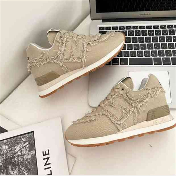 Casual Shoes 2022 joint brand new Bailun tannin destruction pure white women men casual running shoes
Casual Shoes 2022 joint brand new Bailun tannin destruction pure white women men casual running shoes