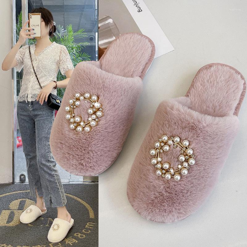 Slippers Cotton Ladies Autumn And Winter Indoor Fashion Explosion Models Trend Wild Warm Household Furry Shoes, Black
Slippers Cotton Ladies Autumn And Winter Indoor Fashion Explosion Models Trend Wild Warm Household Furry Shoes, Black