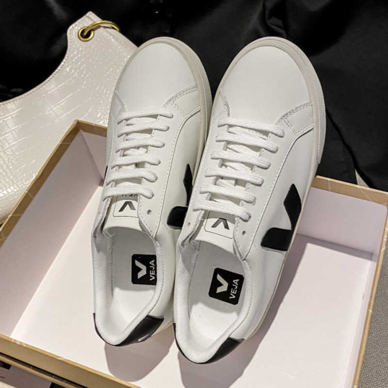 Style Veja New Campo Chrome Free Low Sneakers Designer Casual Shoes Classic White Unisex Fashion Sneaker Size 35-45 8uni, Color 6
Style Veja New Campo Chrome Free Low Sneakers Designer Casual Shoes Classic White Unisex Fashion Sneaker Size 35-45 8uni, Color 6