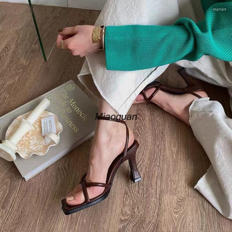 Dress Shoes 2023 Summer Narrow Band Heel Sandals Women Thick 7 CM Ankle Strap Designer Fashion Square Toe Ladies Sandalias, Beige-7cm
Dress Shoes 2023 Summer Narrow Band Heel Sandals Women Thick 7 CM Ankle Strap Designer Fashion Square Toe Ladies Sandalias, Beige-7cm