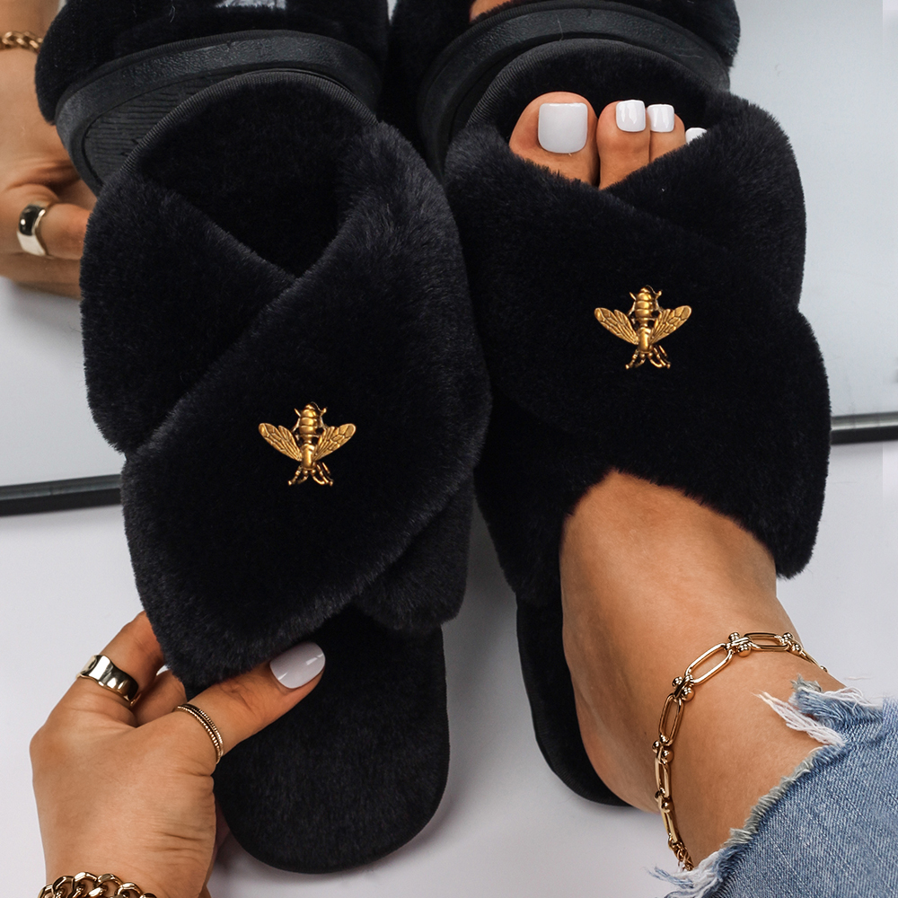 Slippers Fluffy Slippers Women Faux Fur Slides Indoor Slippers Female Flip Flops Plush Sandals Flat Open Toe Luxury Designer Shoes 230316, Colorful 
Slippers Fluffy Slippers Women Faux Fur Slides Indoor Slippers Female Flip Flops Plush Sandals Flat Open Toe Luxury Designer Shoes 230316, Colorful