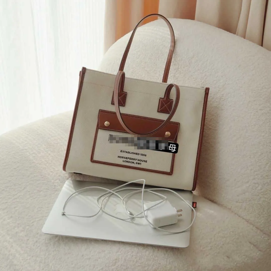 Designer Luxury Bags For Women High Quality Brown Crossbody Handbags Vintage Leather Wallet Paris Plaid The Totes Bag Fashion Purses XZQF
Designer Luxury Bags For Women High Quality Brown Crossbody Handbags Vintage Leather Wallet Paris Plaid The Totes Bag Fashion Purses XZQF