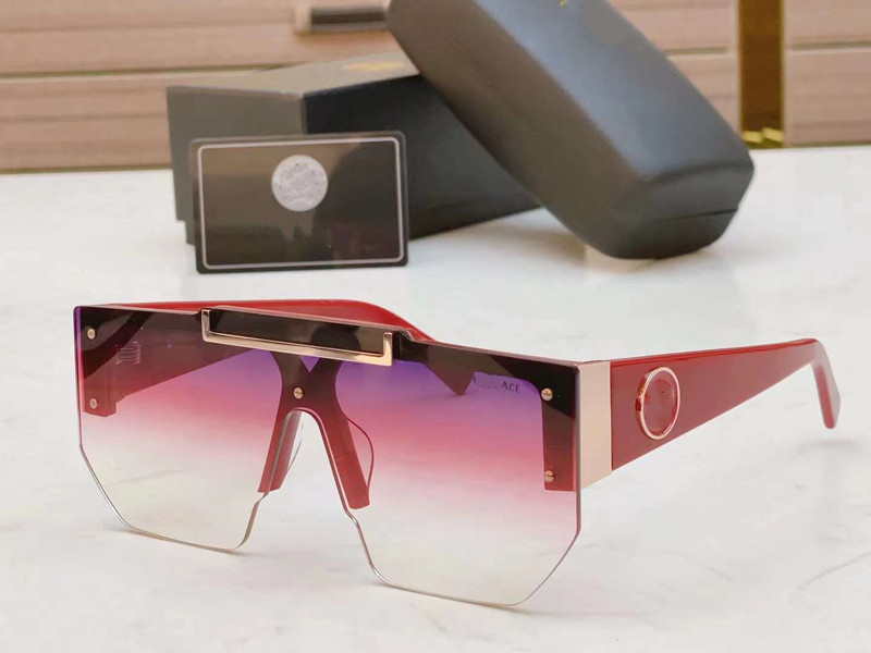 Designer sunglasses fashion Goggle vintage sunglasses for women men classic cool casual gift glasses Beach shading protection polarized glasses with box 01
Designer sunglasses fashion Goggle vintage sunglasses for women men classic cool casual gift glasses Beach shading protection polarized glasses with box 01