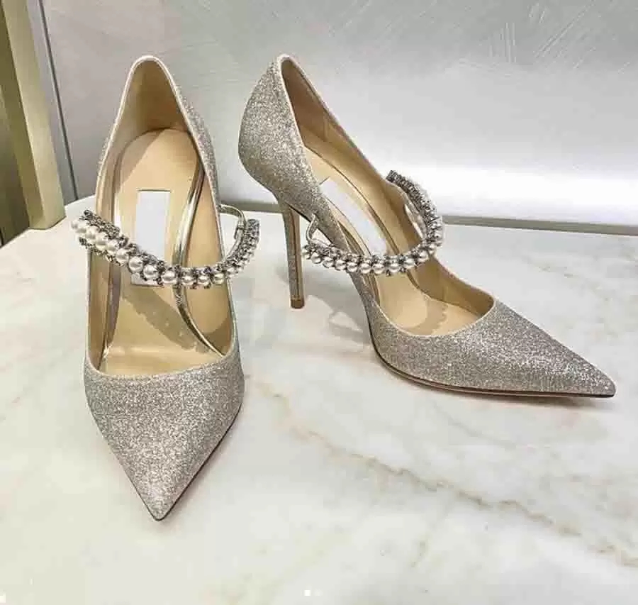 2023 Women Wedding Party Dress Shoe Bride pumps luxury designer shoes jimch-heel Platinum Ice Dusty Glitter Pumps with Crystal and Pearl Strap EU34-41
2023 Women Wedding Party Dress Shoe Bride pumps luxury designer shoes jimch-heel Platinum Ice Dusty Glitter Pumps with Crystal and Pearl Strap EU34-41