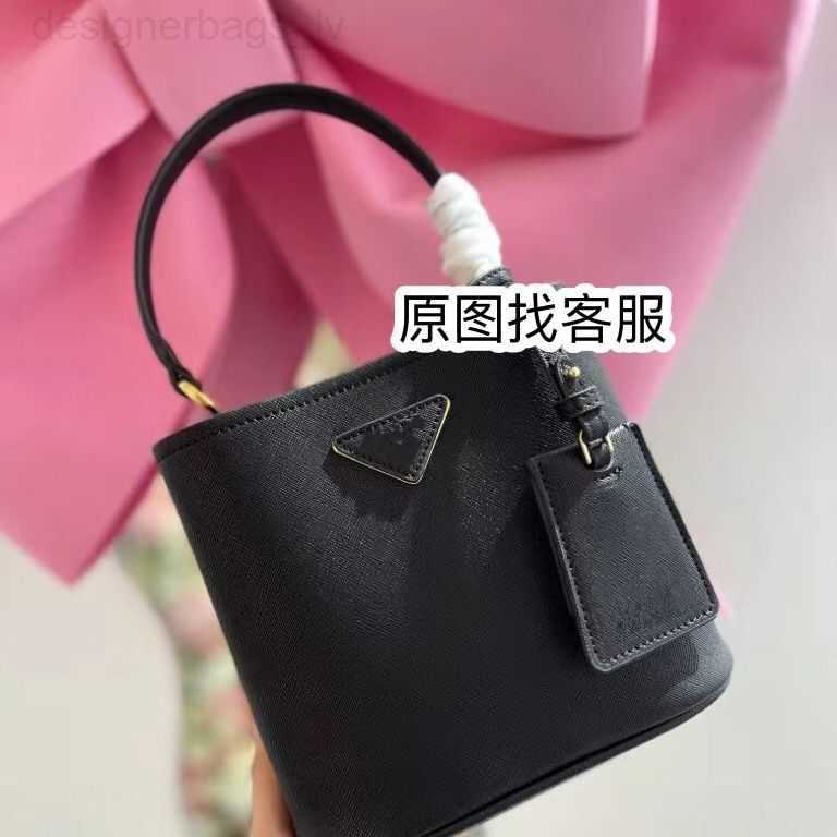 p bag prad Autumn New Toothpick Pattern Cowhide Bucket Women's Bag High Quality One Shoulder Crossbody Bag High dimensional Appearance, Sky blue
p bag prad Autumn New Toothpick Pattern Cowhide Bucket Women's Bag High Quality One Shoulder Crossbody Bag High dimensional Appearance, Sky blue
