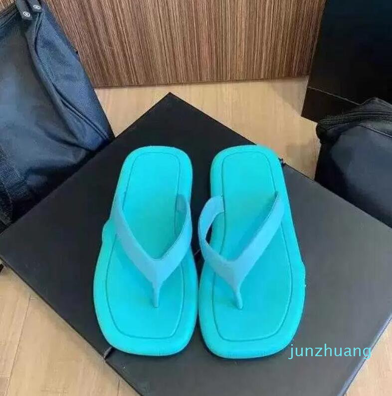 Summer Fashion Slipper Soft Bottom Letter Solid Color Lady Flip-Flops Indoor Bathroom Anti Skid Outdoor Leisure Sandy Beach Sandal Slippers, Blue
Summer Fashion Slipper Soft Bottom Letter Solid Color Lady Flip-Flops Indoor Bathroom Anti Skid Outdoor Leisure Sandy Beach Sandal Slippers, Blue