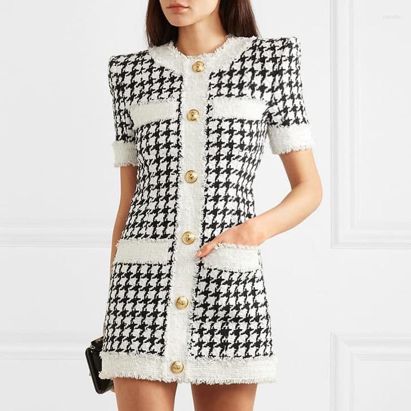 Casual Dresses High Quality 2023 Fashion Houndstooth Short Sleeve Slim Temperament Lace Gold Button Pocket Women Dress, Multi
Casual Dresses High Quality 2023 Fashion Houndstooth Short Sleeve Slim Temperament Lace Gold Button Pocket Women Dress, Multi