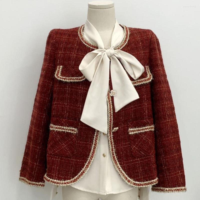 Women' Jackets Elegant Winter Autumn Red Tweed Short Coat England Style Round Neck Pocket Single Breasted Woolen Outwerwear Chaquetas
Women' Jackets Elegant Winter Autumn Red Tweed Short Coat England Style Round Neck Pocket Single Breasted Woolen Outwerwear Chaquetas