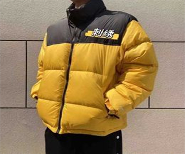 Designer 2023 Mens Down Jackets North Winter Womens Men's Parkas Winter Couples Clothing Thickface Warm Puffer Jacket Coats Tops Outwear Multiple Colour T88
Designer 2023 Mens Down Jackets North Winter Womens Men's Parkas Winter Couples Clothing Thickface Warm Puffer Jacket Coats Tops Outwear Multiple Colour T88