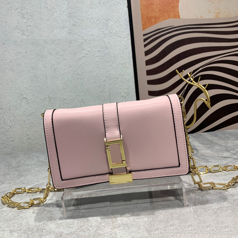 Clutch Bag Dinner Bags Shoulder Crossbody Purse Cowhide Genuine Leather Flap Messenger Handbag Chain Hardware Fittings Women Small Square Bag High Quality, Red
Clutch Bag Dinner Bags Shoulder Crossbody Purse Cowhide Genuine Leather Flap Messenger Handbag Chain Hardware Fittings Women Small Square Bag High Quality, Red