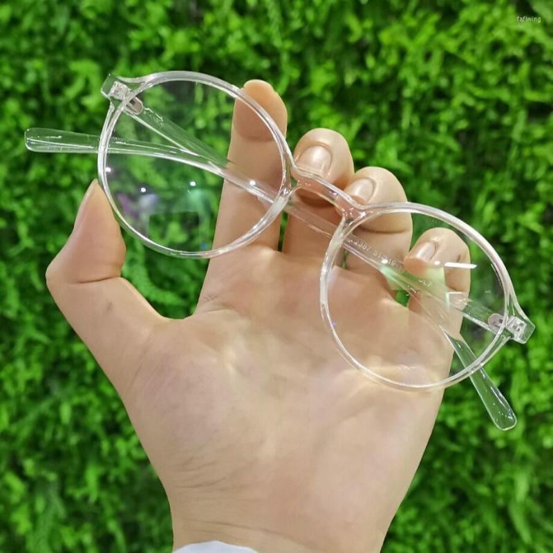 Sunglasses Frames Fashion Women Glasses Frame Men Eyeglasses Vintage Round Clear Lens Optical Spectacle Transparent
Sunglasses Frames Fashion Women Glasses Frame Men Eyeglasses Vintage Round Clear Lens Optical Spectacle Transparent