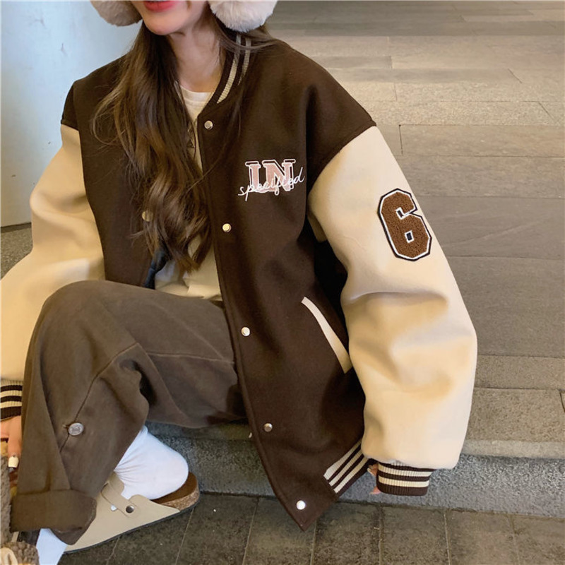 Womens Jackets Hiphop Goth Varsity Bomber Cyber Y2k Jacket Female Spring Baseball Basic Jaket Techwear Cardigan For Women Coat Boyfriend 230314, Coffee plush
Womens Jackets Hiphop Goth Varsity Bomber Cyber Y2k Jacket Female Spring Baseball Basic Jaket Techwear Cardigan For Women Coat Boyfriend 230314, Coffee plush