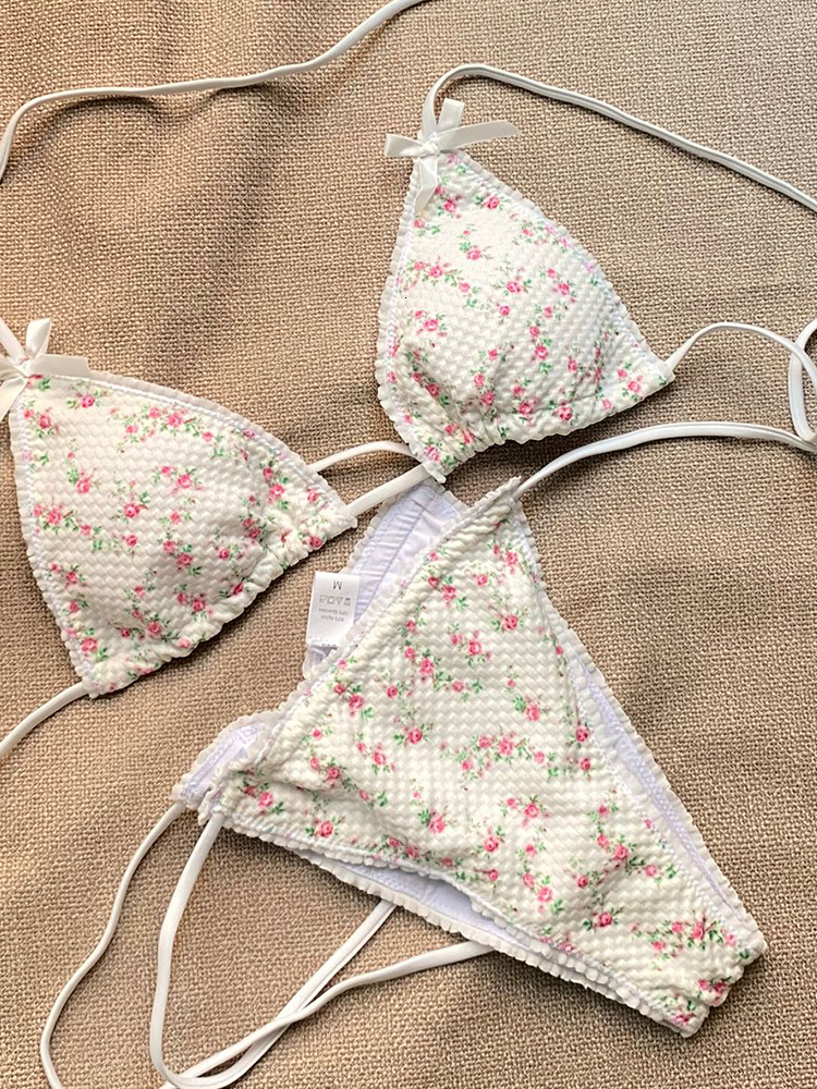 Womens Swimwear Miyouj Floral Print Bikini Set White Color Swimsuit Women Sexy Bikinis Micro Thong Bandage Beachwear Triangle Swimwear Biquini 230314, 211512
Womens Swimwear Miyouj Floral Print Bikini Set White Color Swimsuit Women Sexy Bikinis Micro Thong Bandage Beachwear Triangle Swimwear Biquini 230314, 211512