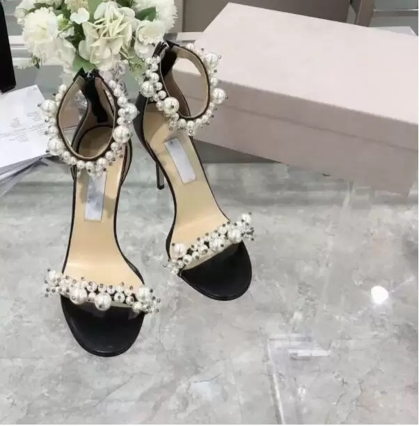Italy London Maisel sandal with faux pearls Pumps Glitter Women's Sandals Shoes Crystal Pearl Strap Perfect Bridal Wedding Dress Pointed Toe High Heels Lady Luxury
Italy London Maisel sandal with faux pearls Pumps Glitter Women's Sandals Shoes Crystal Pearl Strap Perfect Bridal Wedding Dress Pointed Toe High Heels Lady Luxury