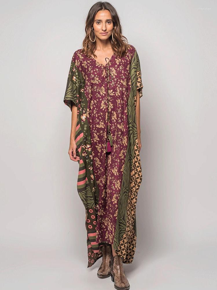 Women's Swimwear Vintage Beach Cover Up V Neck Lace Tassel Maxi Dresses Backless Floral Robe Tunic Beachwear, Kaftans dress
Women's Swimwear Vintage Beach Cover Up V Neck Lace Tassel Maxi Dresses Backless Floral Robe Tunic Beachwear, Kaftans dress