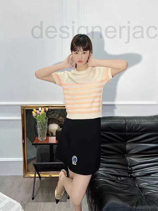 Women' Knits & Tees designer Summer new round neck gold button contrast stripe flocked short sleeve knitted top XPHC, Picture color
Women' Knits & Tees designer Summer new round neck gold button contrast stripe flocked short sleeve knitted top XPHC, Picture color