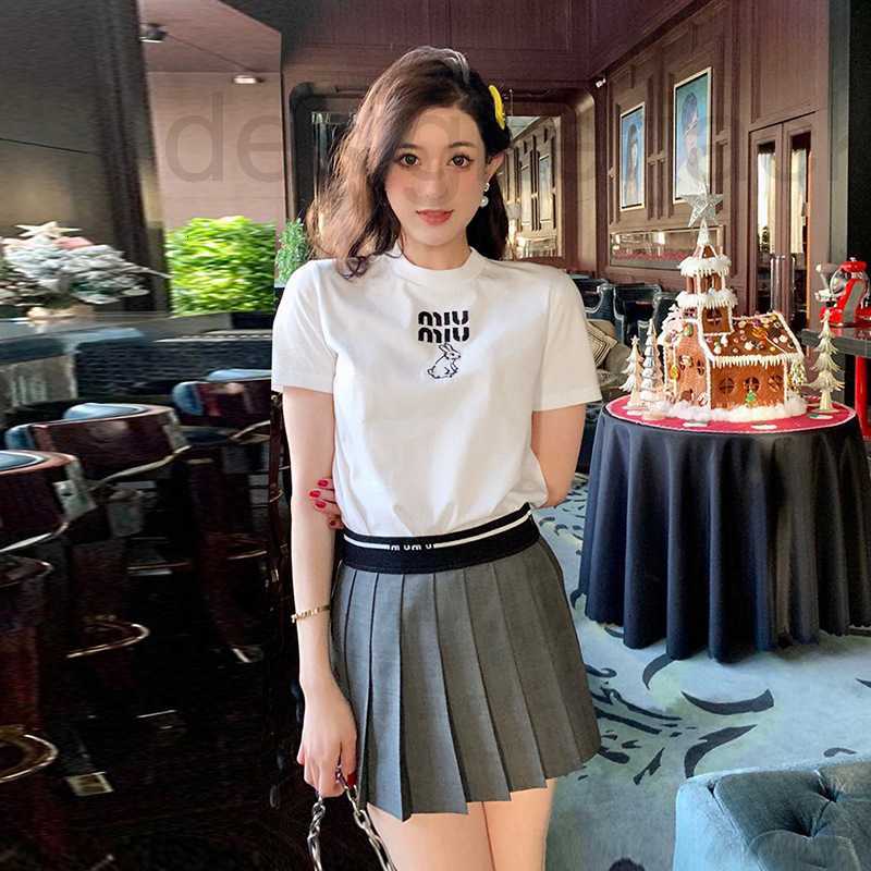 Skirts designer Short skirt women 2023 summer letter Spicy girl high waist slim stretch pleated AMCA, Dark gray
Skirts designer Short skirt women 2023 summer letter Spicy girl high waist slim stretch pleated AMCA, Dark gray