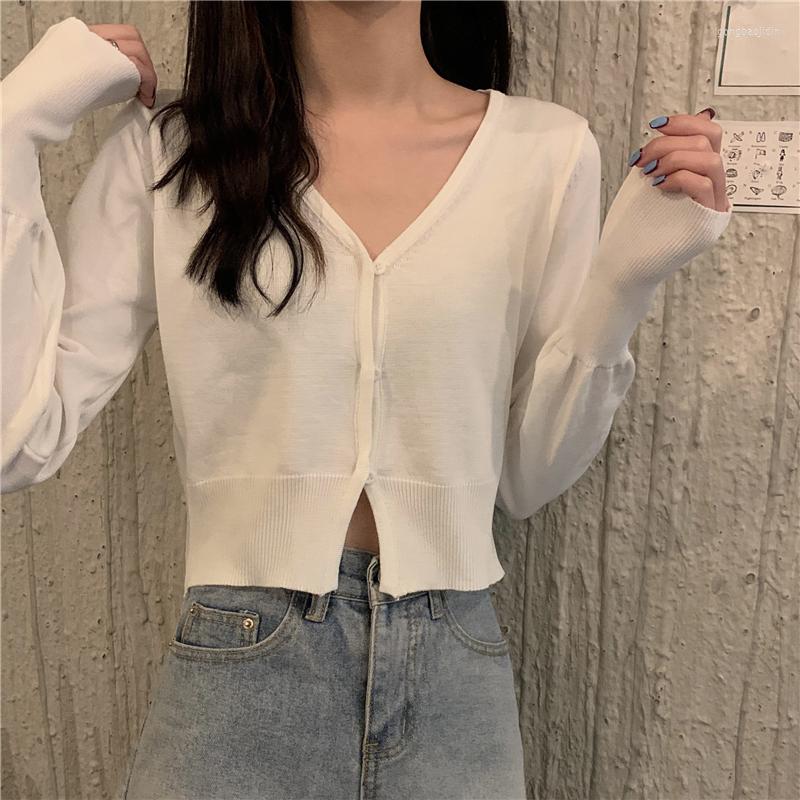 Women's T Shirts Summer Cardigan Thin Short V-Neck Single Breasted Casual T-Shirts Long Sleeve Vintage Korean Tops Knitted Clothes 2023, Gray
Women's T Shirts Summer Cardigan Thin Short V-Neck Single Breasted Casual T-Shirts Long Sleeve Vintage Korean Tops Knitted Clothes 2023, Gray