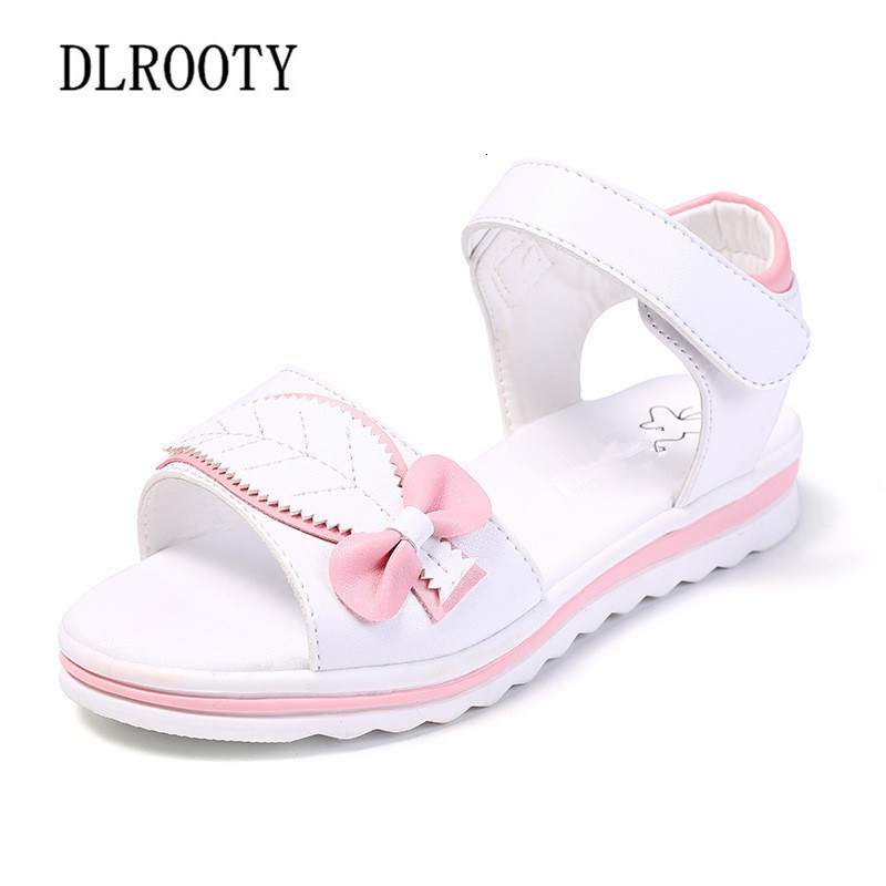 Sandals Summer Children Sandals Shoes Girls Bowtie Leaf Princess Kids Party Fashion Beach Hook Loop Flat Toddler Baby Soft Sole 230316, B23 white
Sandals Summer Children Sandals Shoes Girls Bowtie Leaf Princess Kids Party Fashion Beach Hook Loop Flat Toddler Baby Soft Sole 230316, B23 white