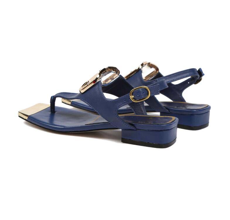 Paris Luxury Designer Women Sandals Charm Open-toe Set Foot 2023 Vacation Beach Flat slippers Casual Lock Flip Flops Women Shoes Slide brands, Beige
Paris Luxury Designer Women Sandals Charm Open-toe Set Foot 2023 Vacation Beach Flat slippers Casual Lock Flip Flops Women Shoes Slide brands, Beige