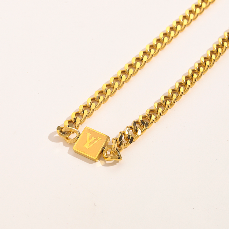 Luxury Design Necklaces Choker Chain 18K Gold Stainless Steel Necklace Pendant Fashion Women Wedding Jewelry Accessories ZG1690
Luxury Design Necklaces Choker Chain 18K Gold Stainless Steel Necklace Pendant Fashion Women Wedding Jewelry Accessories ZG1690