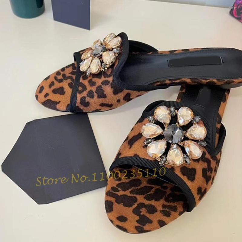 Slippers Crystal Flower Leopard Flat Women Summer Comfy Brown Shoes Sexy Open Toe Rhinestones Casual Arrival, Auburn
Slippers Crystal Flower Leopard Flat Women Summer Comfy Brown Shoes Sexy Open Toe Rhinestones Casual Arrival, Auburn