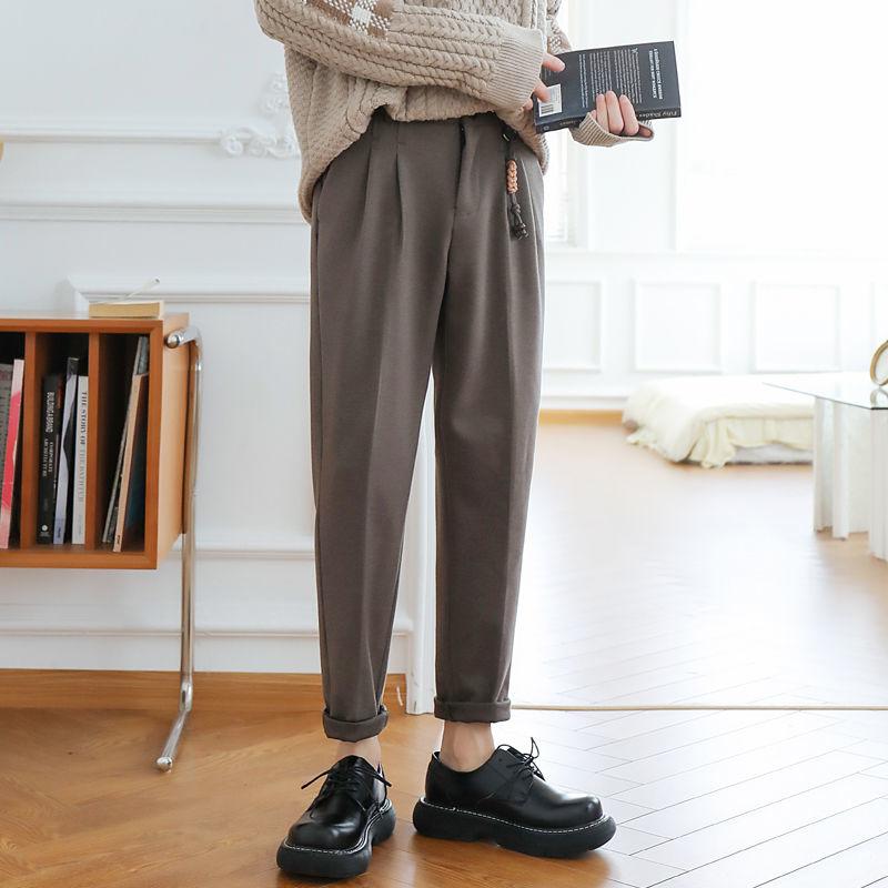 Men's Suits & Blazers Woolen Thick Suit Pants All-match Solid Color Luxury Pleated Loose Casual Business Trousers Autumn WinterMen, Black
Men's Suits & Blazers Woolen Thick Suit Pants All-match Solid Color Luxury Pleated Loose Casual Business Trousers Autumn WinterMen, Black