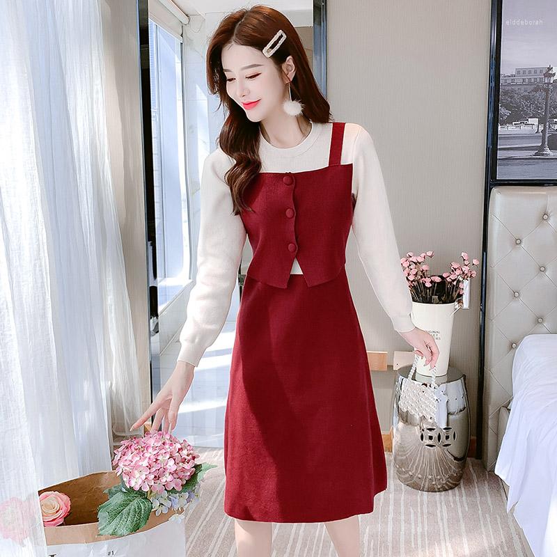 Casual Dresses Western Style Of Fund 2023 Autumn Winters Is False Color Matching Set Head Round Sweater Knitted Dress, Black
Casual Dresses Western Style Of Fund 2023 Autumn Winters Is False Color Matching Set Head Round Sweater Knitted Dress, Black