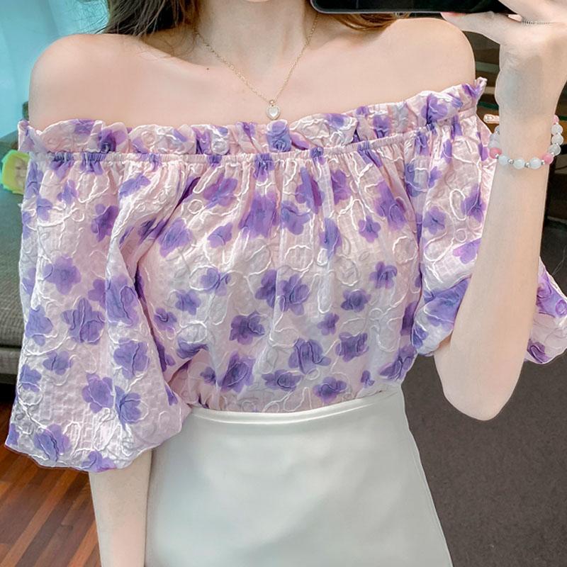 Women' Blouses 2023 Summer Sweet Floral Embroidery Elegant Bubble Sleeves Pullover Chiffon Blouse And Top Women Clothing Slash Neck Purple
Women' Blouses 2023 Summer Sweet Floral Embroidery Elegant Bubble Sleeves Pullover Chiffon Blouse And Top Women Clothing Slash Neck Purple