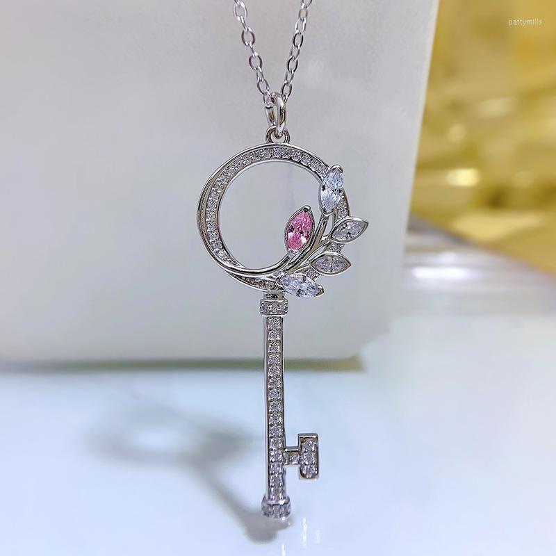 

Chains 2023 S925 Silver Key Necklace Pendant Female Fashion Mingyuan Light Luxury Style Simple And Sweet