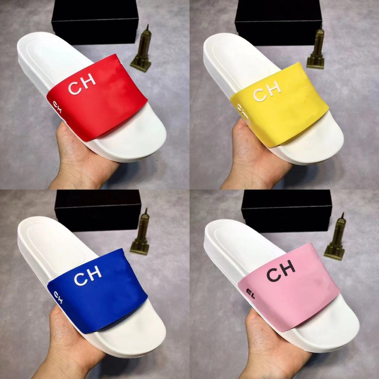 Slippers summer cartoon cute sandals non-slip student fashion outerwear home slippers women, Mode other model contact with us
Slippers summer cartoon cute sandals non-slip student fashion outerwear home slippers women, Mode other model contact with us