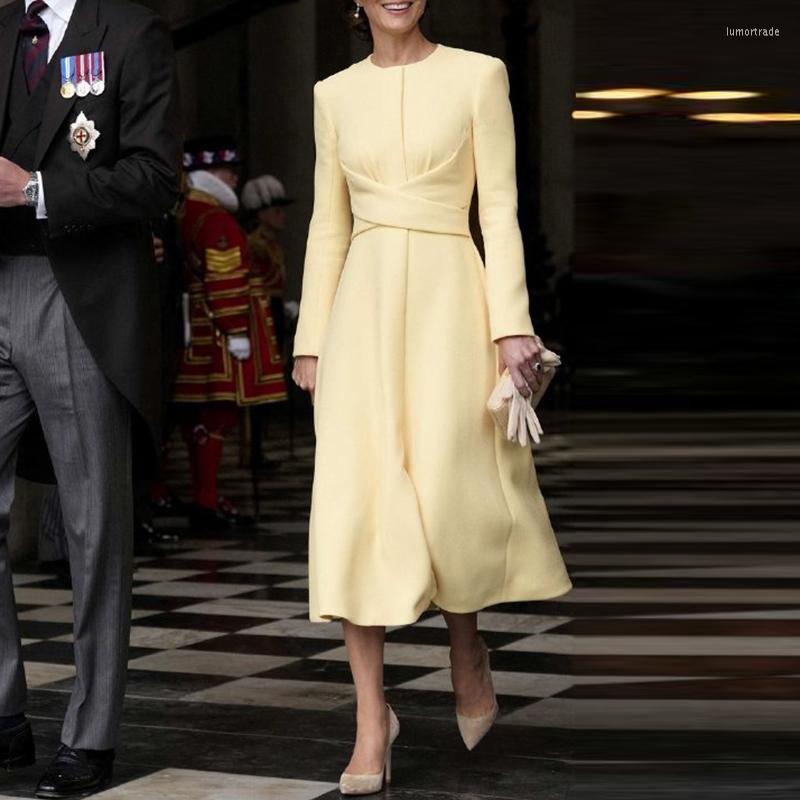 Casual Dresses MIUXIMAO 2023 High Quality Autumn&Winter Elegant Dress Long Sleeve O-Neck Solid Fashion Women Vestides, Yellow
Casual Dresses MIUXIMAO 2023 High Quality Autumn&Winter Elegant Dress Long Sleeve O-Neck Solid Fashion Women Vestides, Yellow